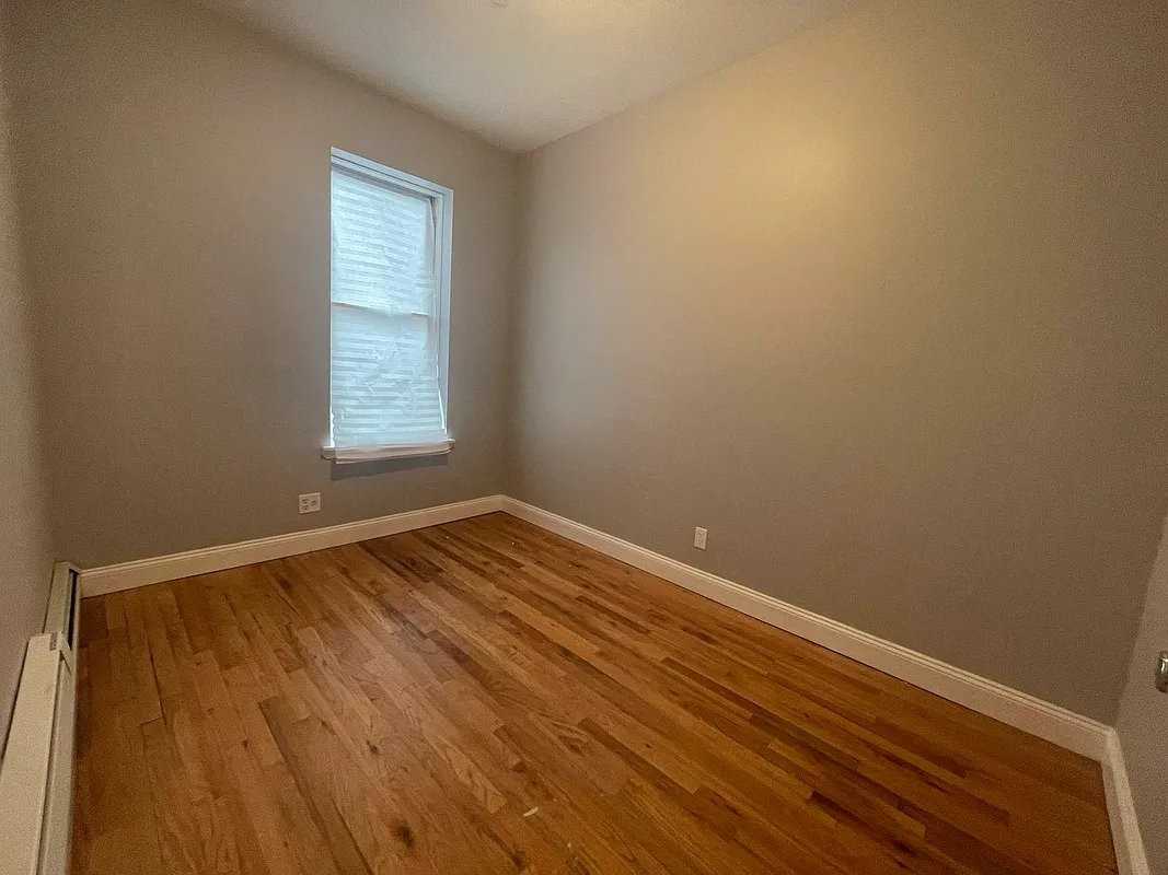 869 Macy Pl #3 - Photo 6 of 6