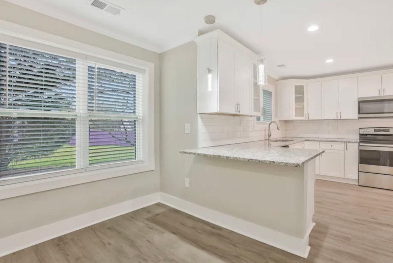 2441 Raven Cir - Photo 3 of 11
