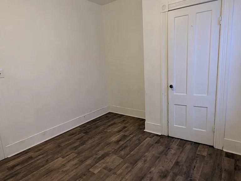 171 Vernon St #3 - Photo 4 of 7
