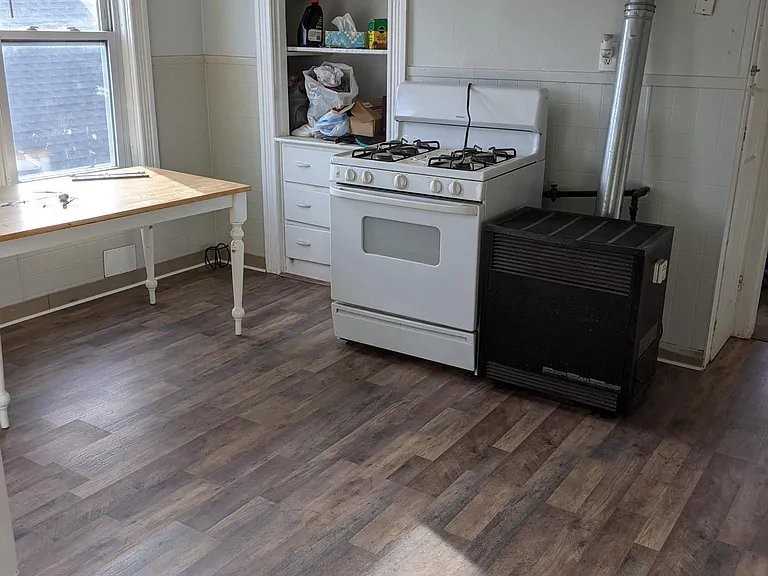 171 Vernon St #3 - Photo 5 of 7