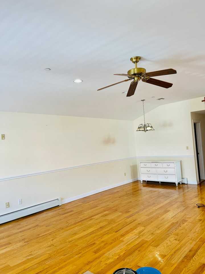 3636 166th St #2 - Photo 4 of 7