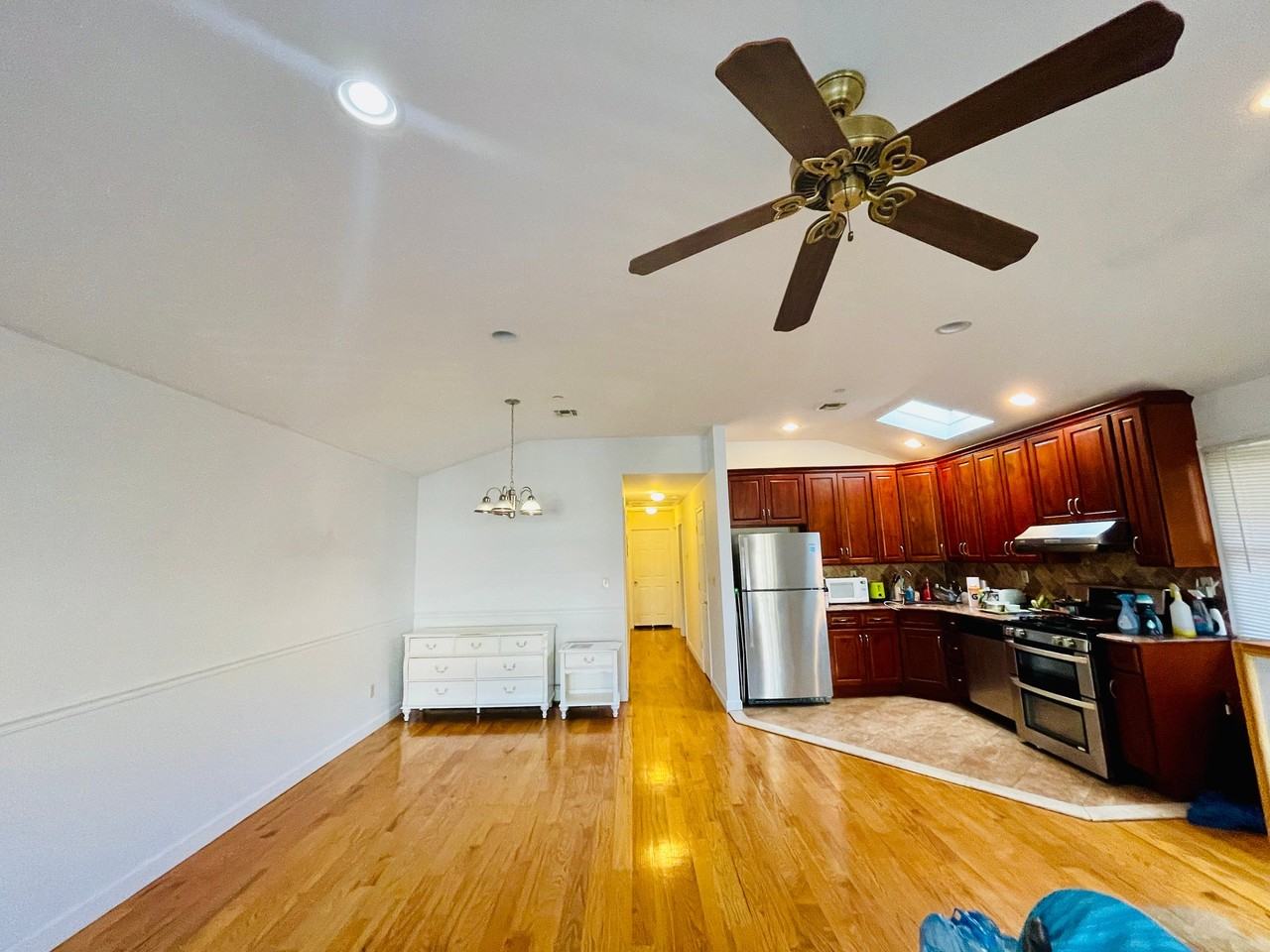 3636 166th St #2 - Photo 5 of 7