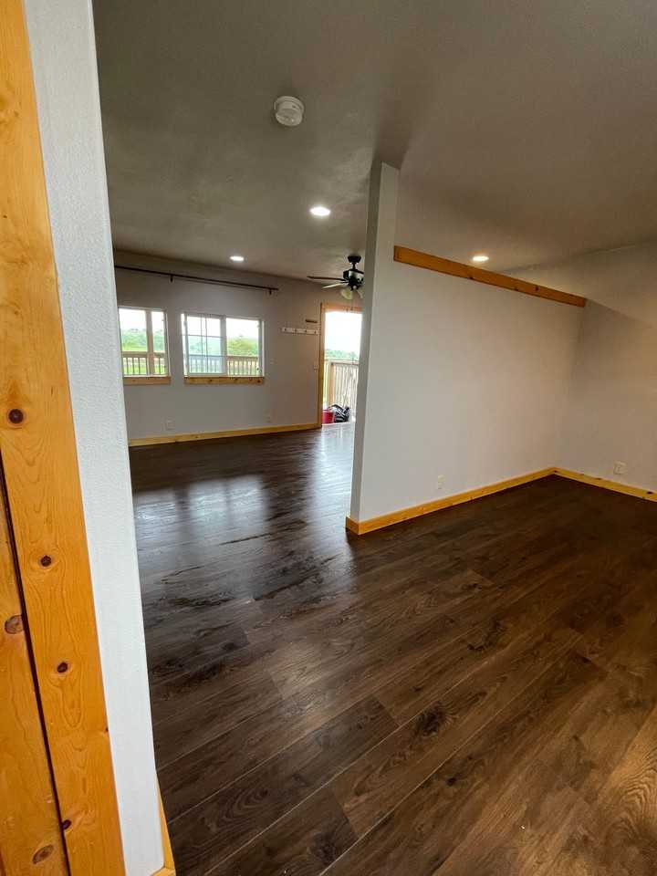 13325 Brush Creek Rd - Photo 6 of 15