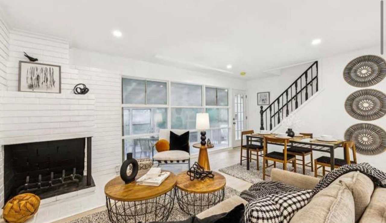 1622 Farragut Ave - Photo 3 of 20