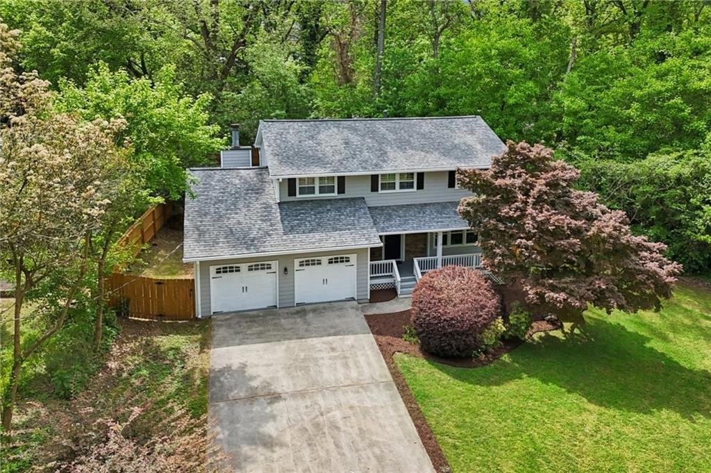 571 Densley Dr - Photo 2 of 13