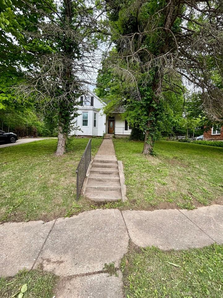 8824 Huiskamp Ave - Photo 2 of 20