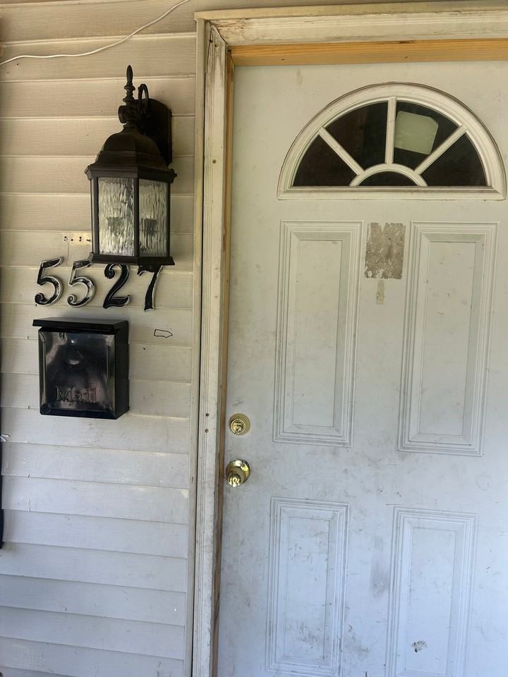 5527 Avon Pl - Photo 4 of 20