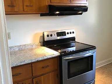 28 W 36th St #1 - Photo 3 of 7
