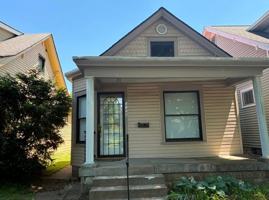 featured image of 1908 Woodbourne Ave