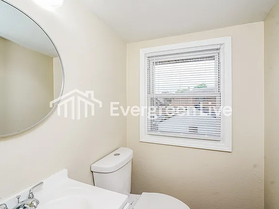 3531 N 77th St #NA - Photo 2 of 8