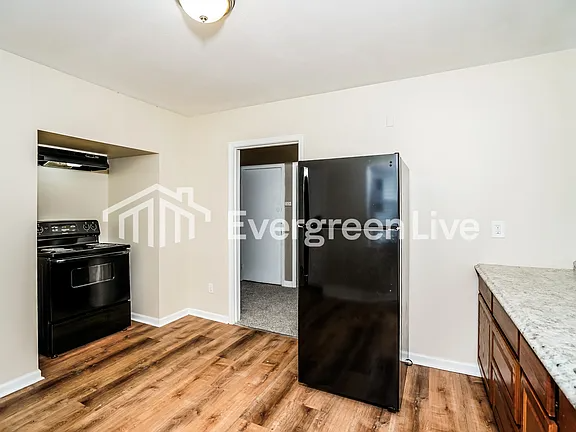 3531 N 77th St #NA - Photo 6 of 8