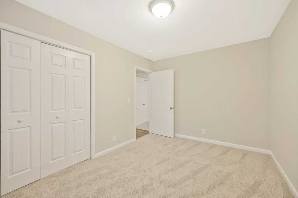 1129 Sioux Ter #NA - Photo 5 of 13