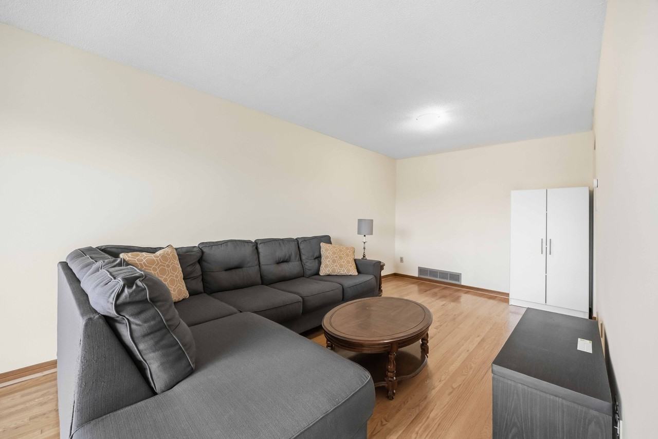 49 Sentinel Road - Photo 5 of 21