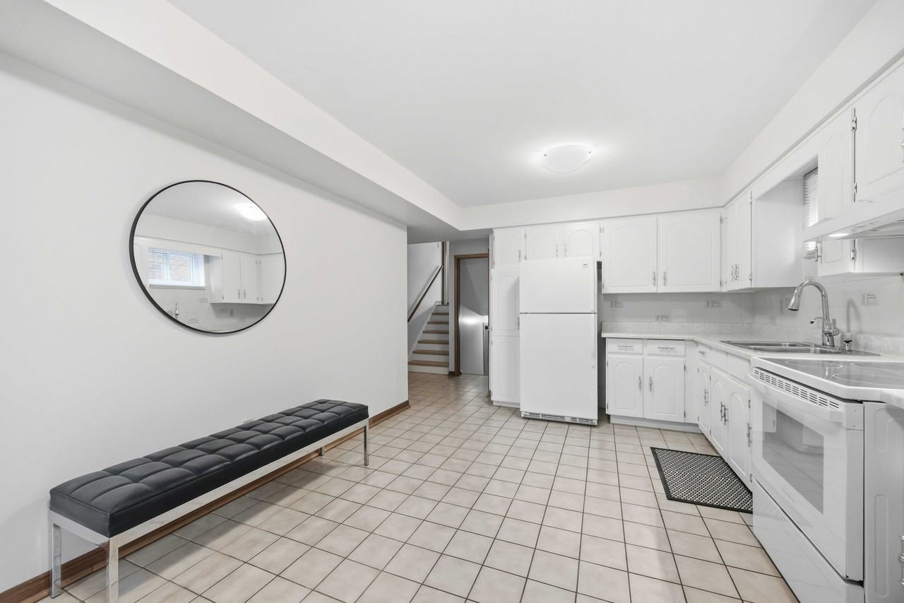 49 Sentinel Road - Photo 5 of 19