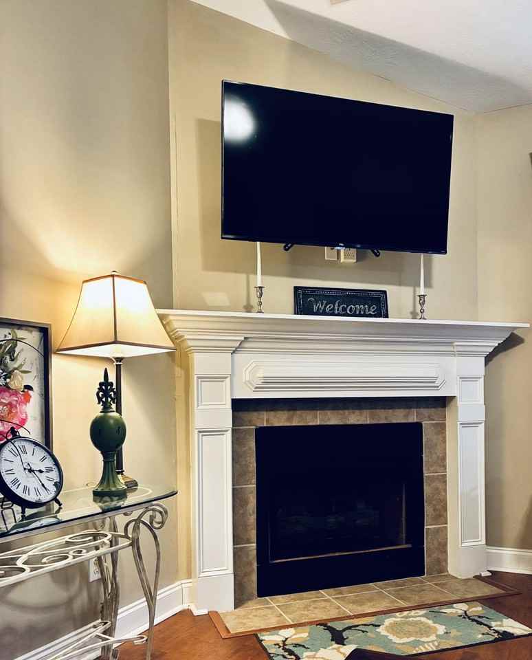 150 Kirkwood Dr - Photo 4 of 9