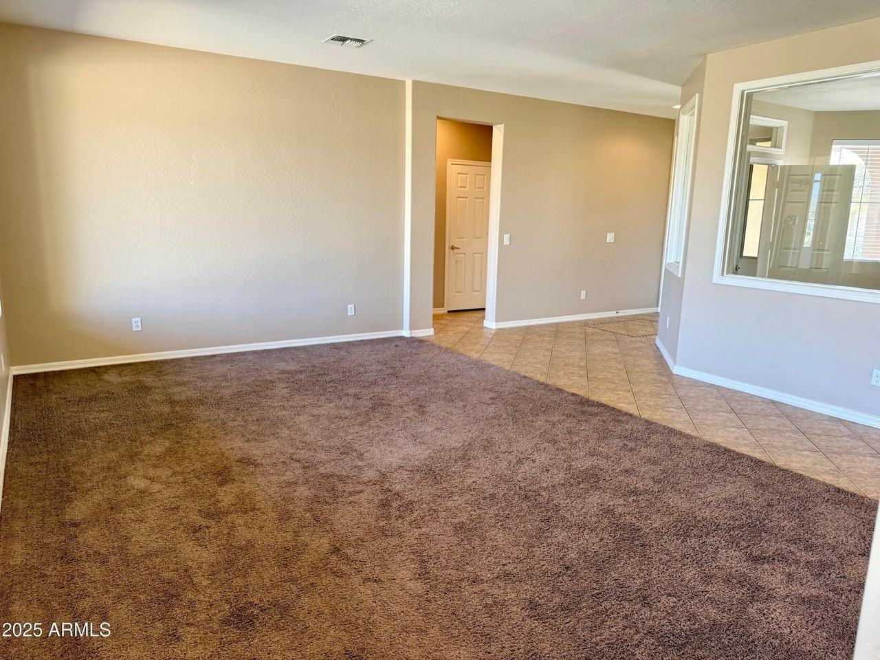 3518 W Plymouth Dr - Photo 6 of 21