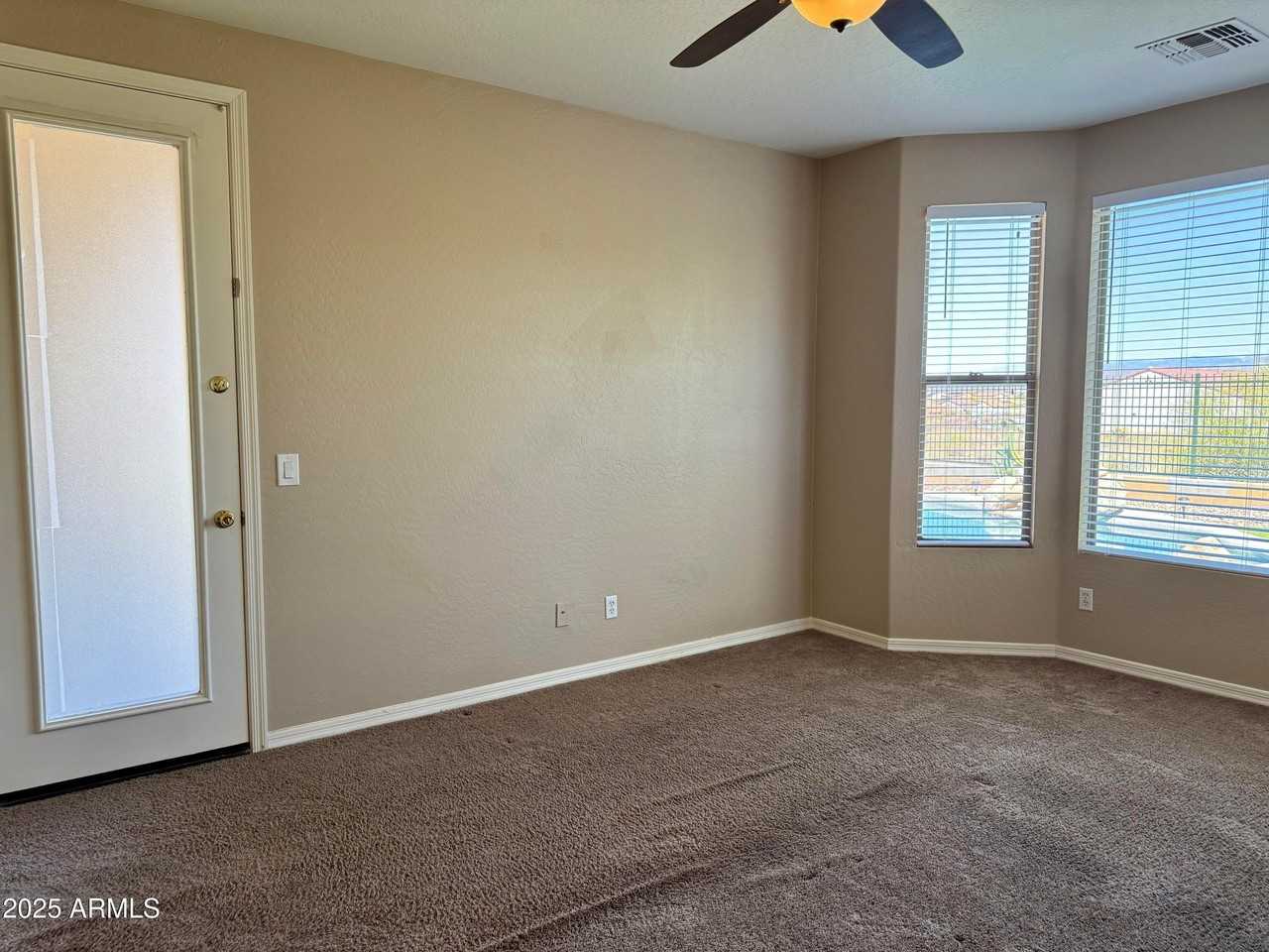 3518 W Plymouth Dr - Photo 7 of 33