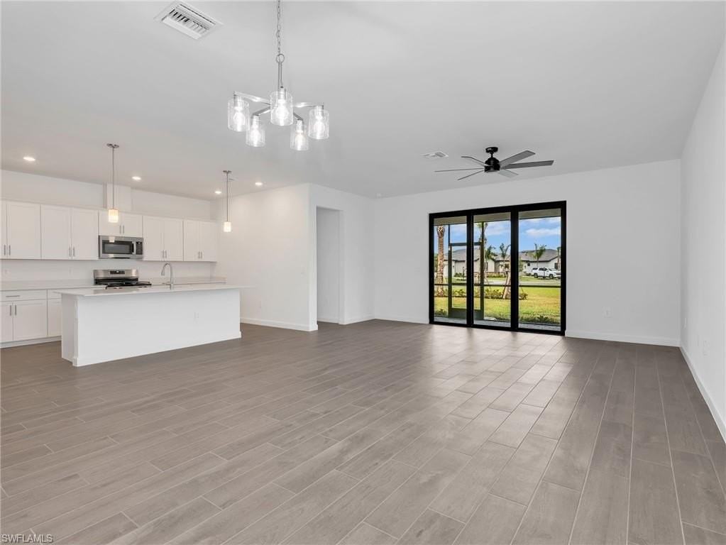 21110 Verawood Loop - Photo 7 of 44