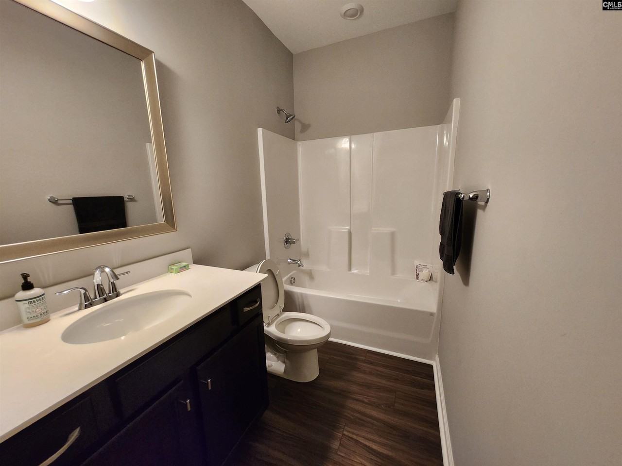 448 Durwin Way - Photo 5 of 20