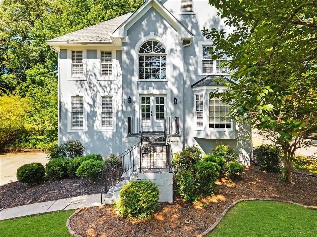 608 Adam Cir - Photo 3 of 46