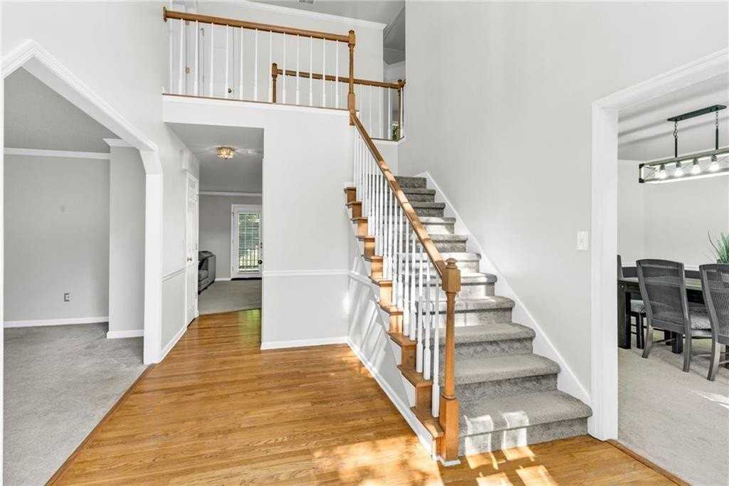 608 Adam Cir - Photo 6 of 46