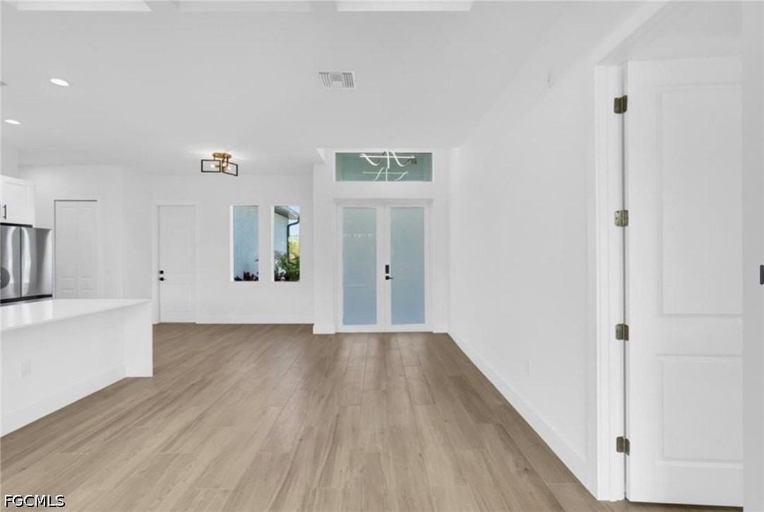 133 West Dr - Photo 4 of 33