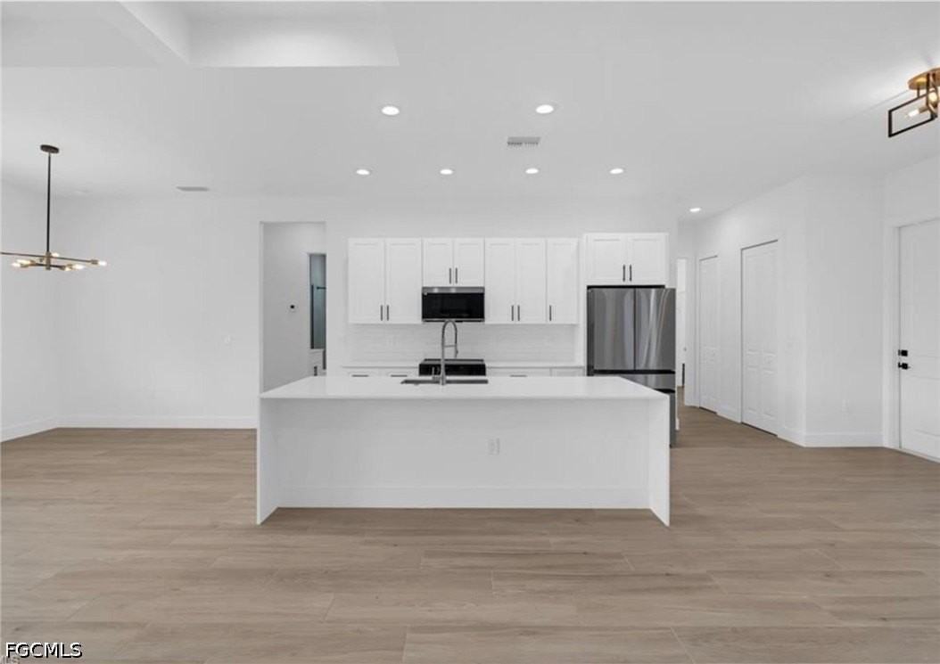 133 West Dr - Photo 6 of 33