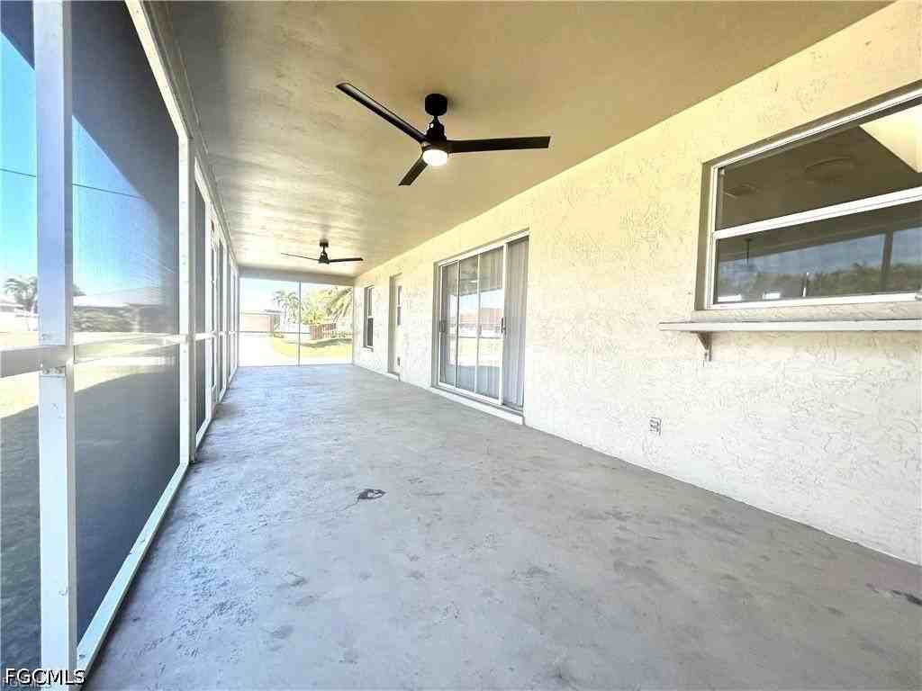 1203 Sw 34th St - Photo 6 of 21