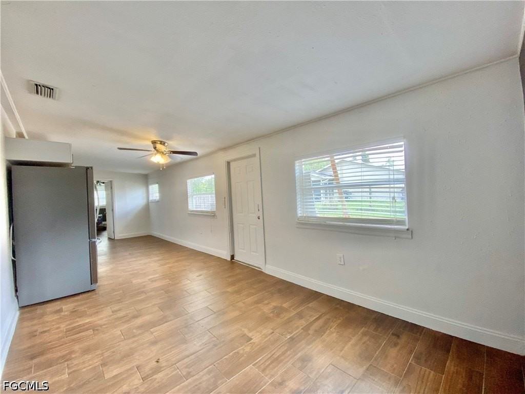 106 Leeland Heights Blvd W - Photo 4 of 16