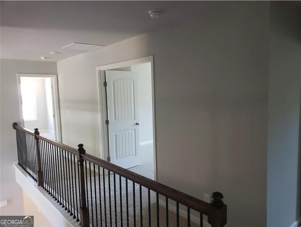 2033 Hamilton Lake Pkwy - Photo 4 of 8