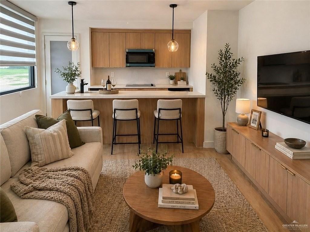 1410 S 7th Ave - Photo 2 of 21