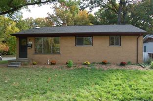 924 N Maple Rd - Photo 1 of 1