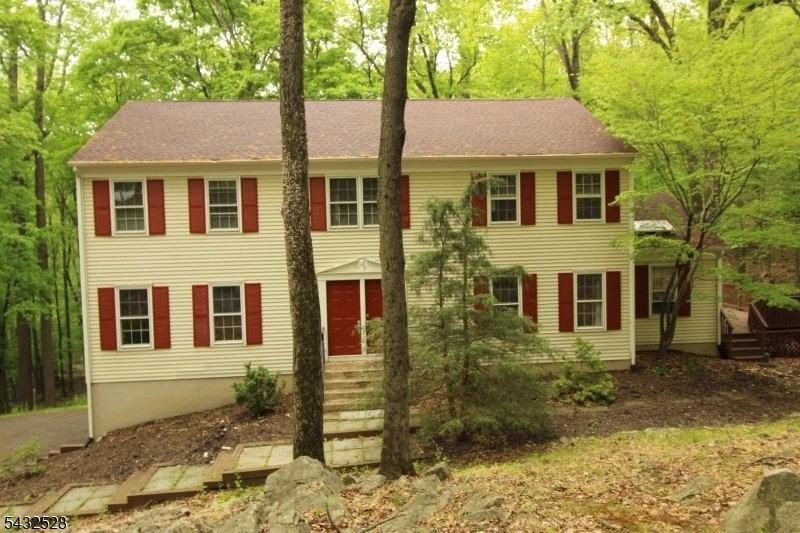 5 Deer Run Dr - Photo 2 of 25