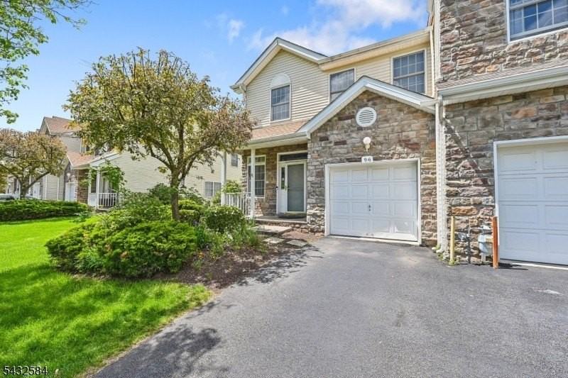 96 Jillian Blvd - Photo 2 of 19