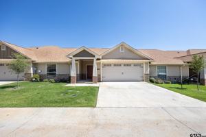 featured image of 815 E Grande Blvd