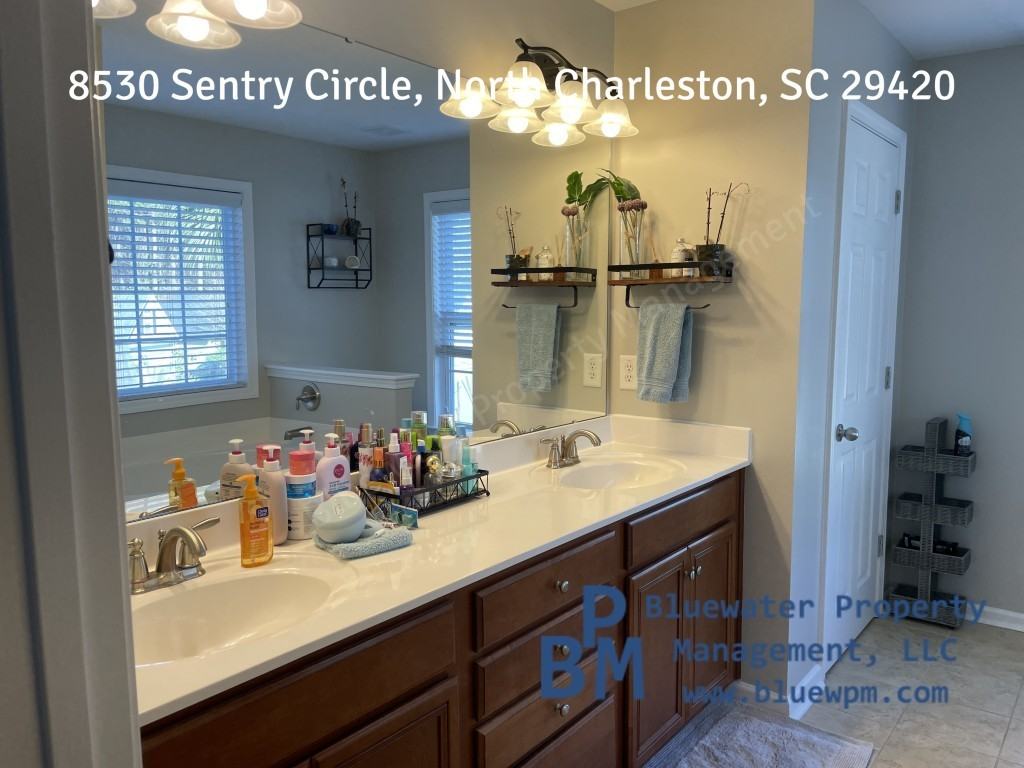 Sentry Cir #1 - Photo 6 of 10