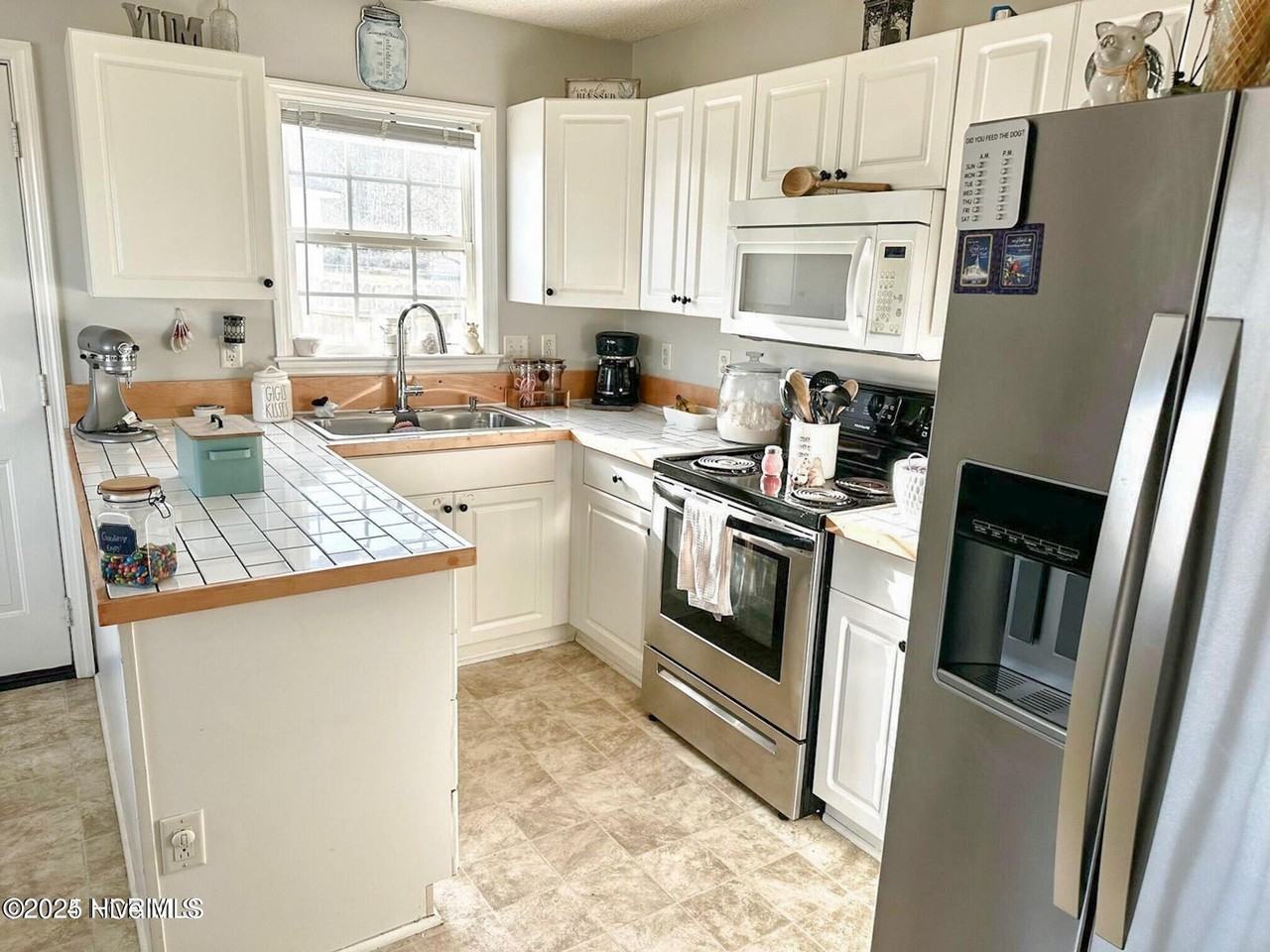 101 Luke Ct - Photo 5 of 12