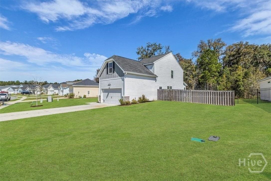 399 Beecher Dr - Photo 4 of 36