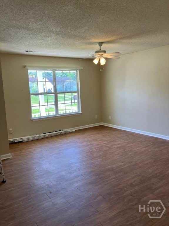 685 Rushing St - Photo 5 of 34