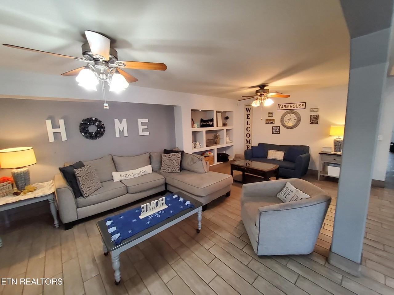 3843 Parkhurst Dr - Photo 6 of 36