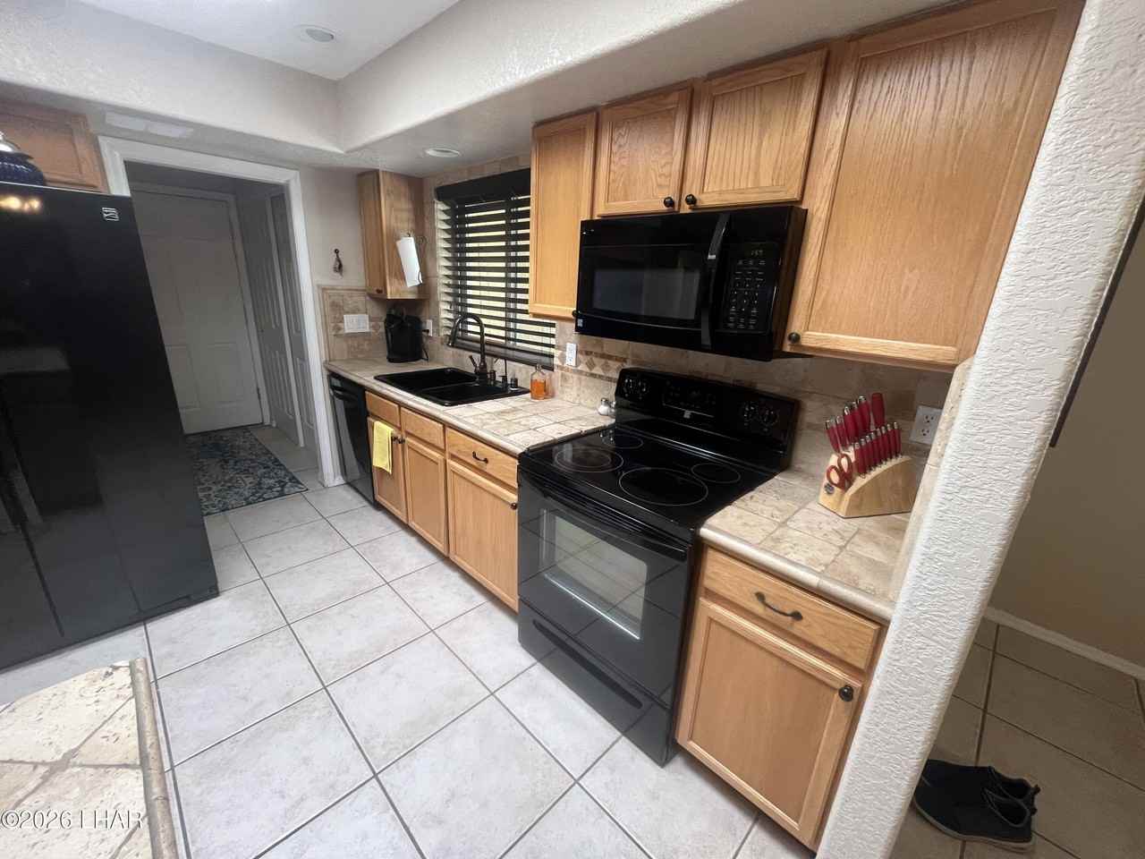 3076 Tripoli Dr - Photo 7 of 31