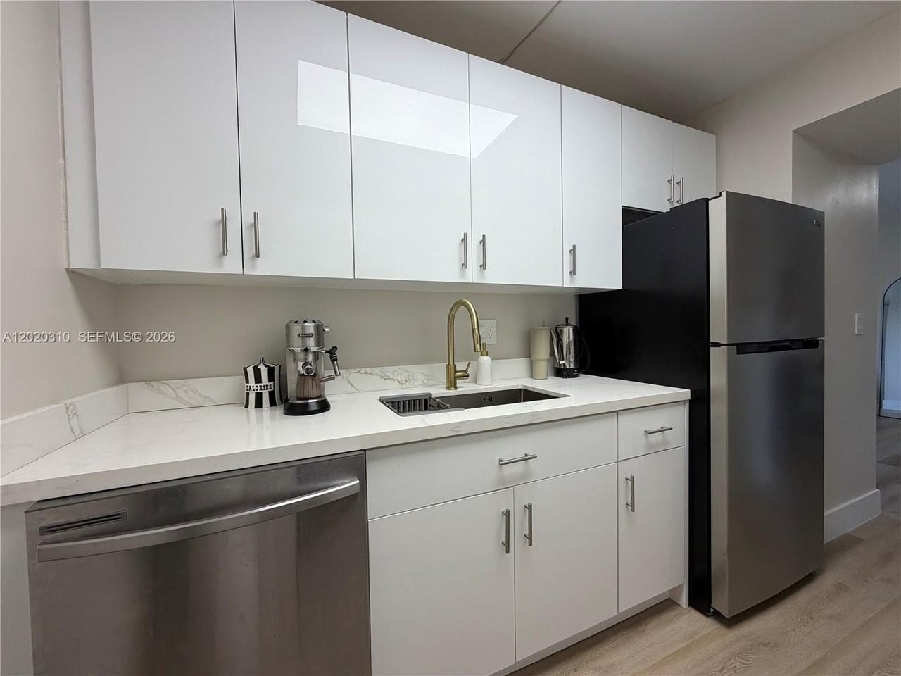8240 Sw 210th St #302 - Photo 6 of 23