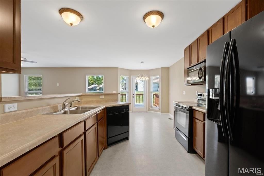 627 Country Heights Dr - Photo 2 of 21