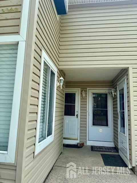 3 Farnham Sq - Photo 2 of 31