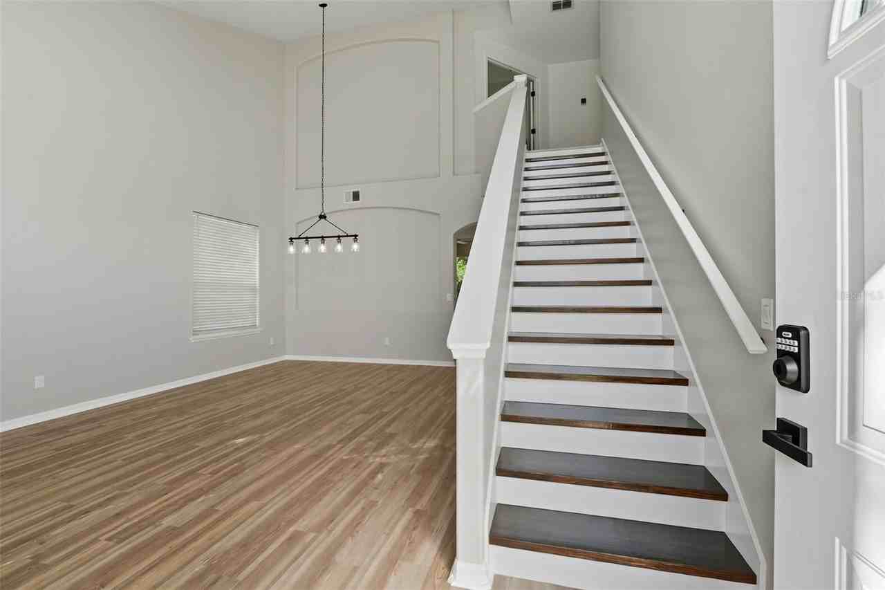 224 Copper Oak Ct - Photo 4 of 33