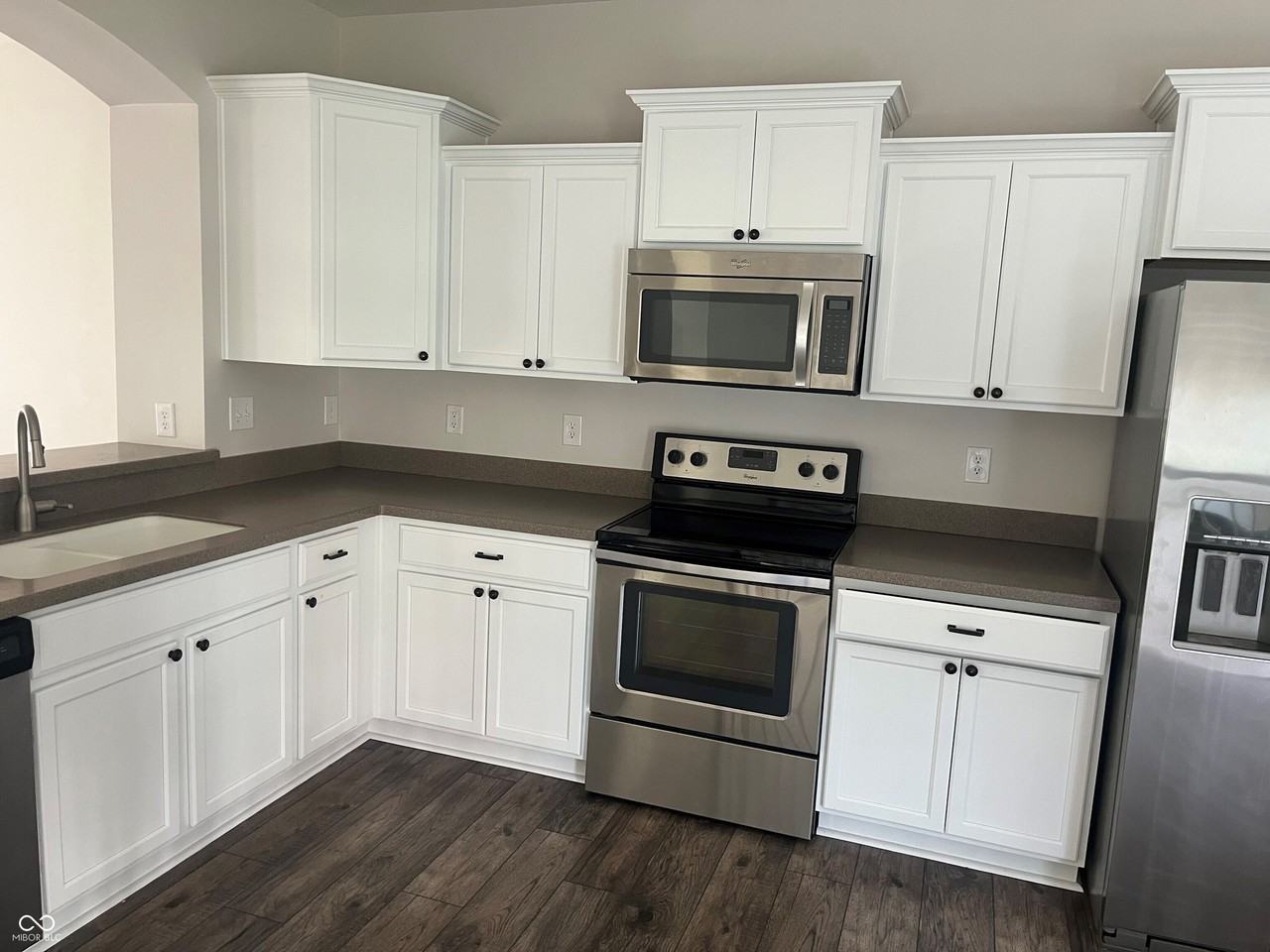 12721 Tamworth Dr - Photo 6 of 19