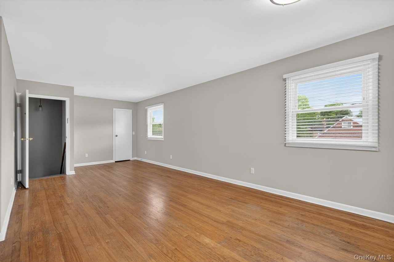68A Graywood Rd - Photo 3 of 17