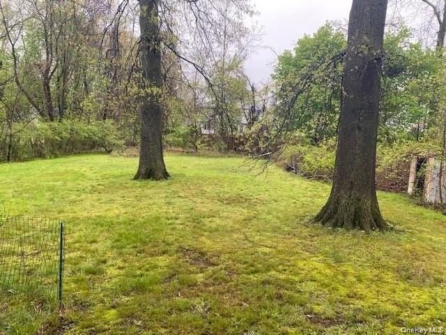 8 Birchwood Ave - Photo 6 of 14