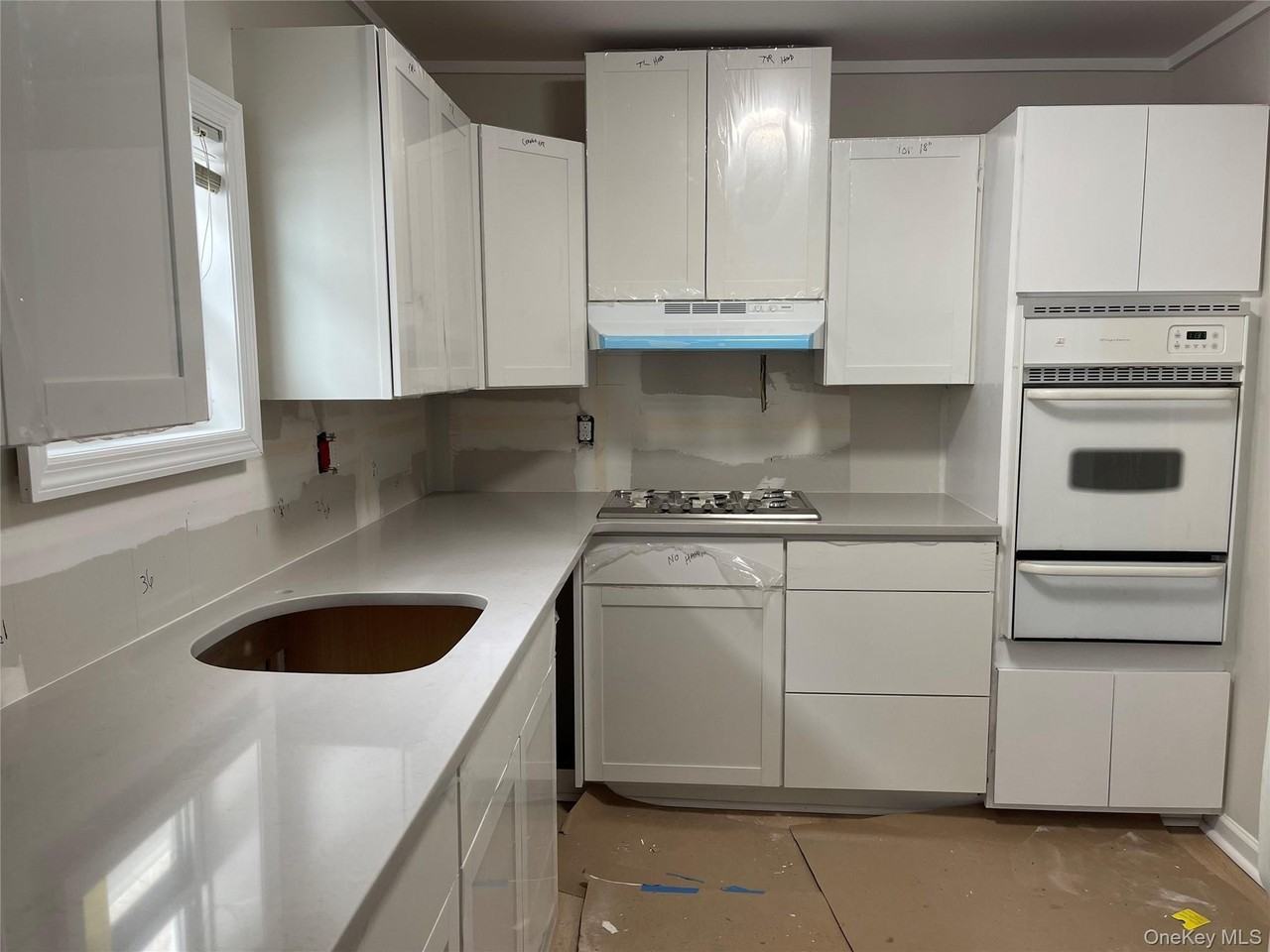 32 Florida St - Photo 2 of 3