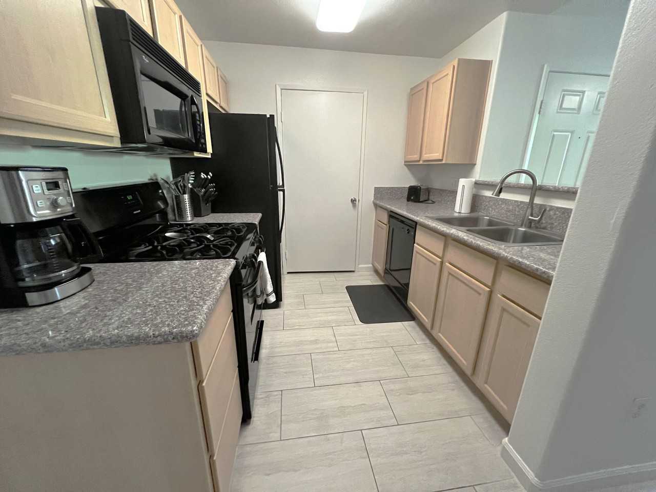 Seven Hills Dr - Photo 6 of 8